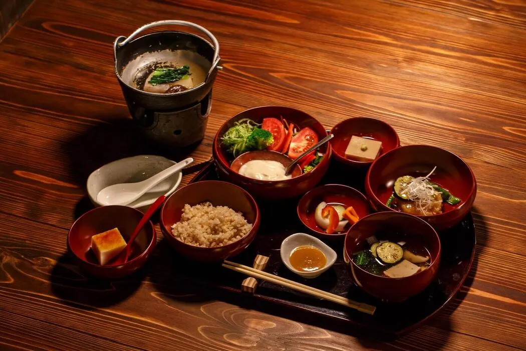 養生館はるのひかり