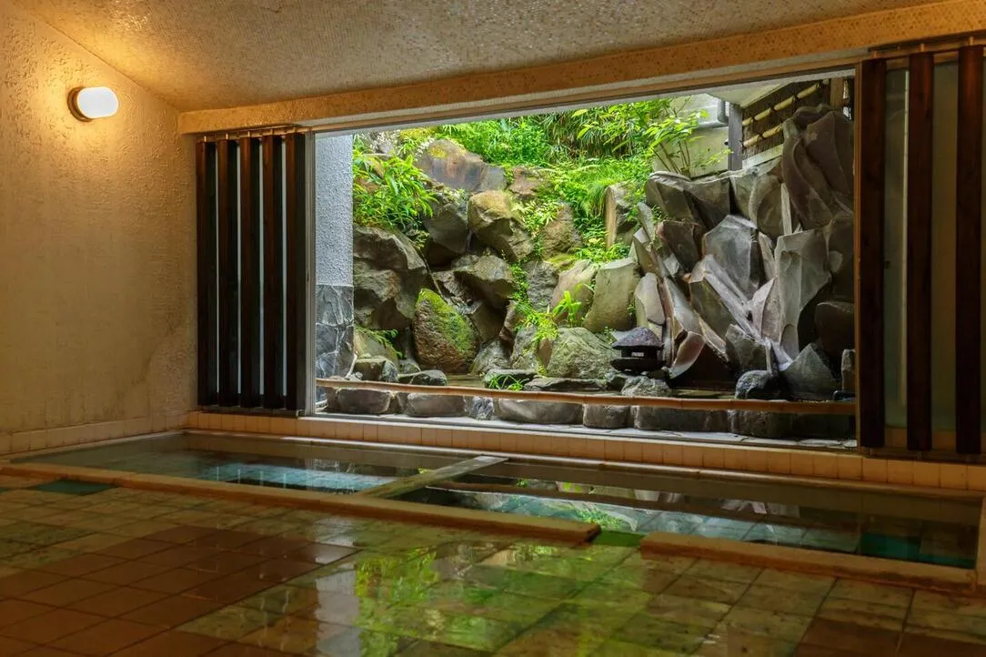 養生館はるのひかり