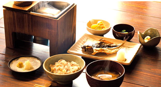 養生館はるのひかり