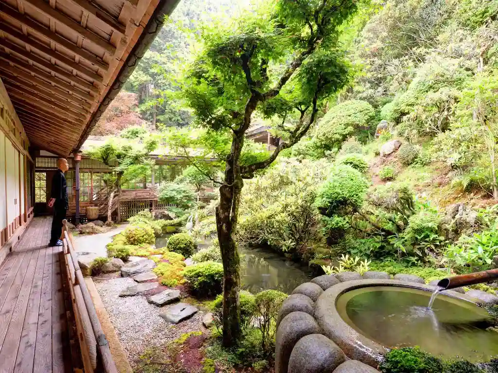 Kongo-Sanmai-In